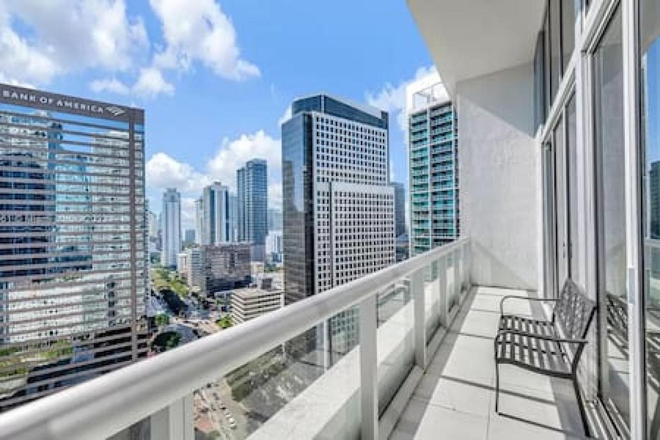 28th Floor Icon Brickell Penthouse With Views Holiday home Miami
