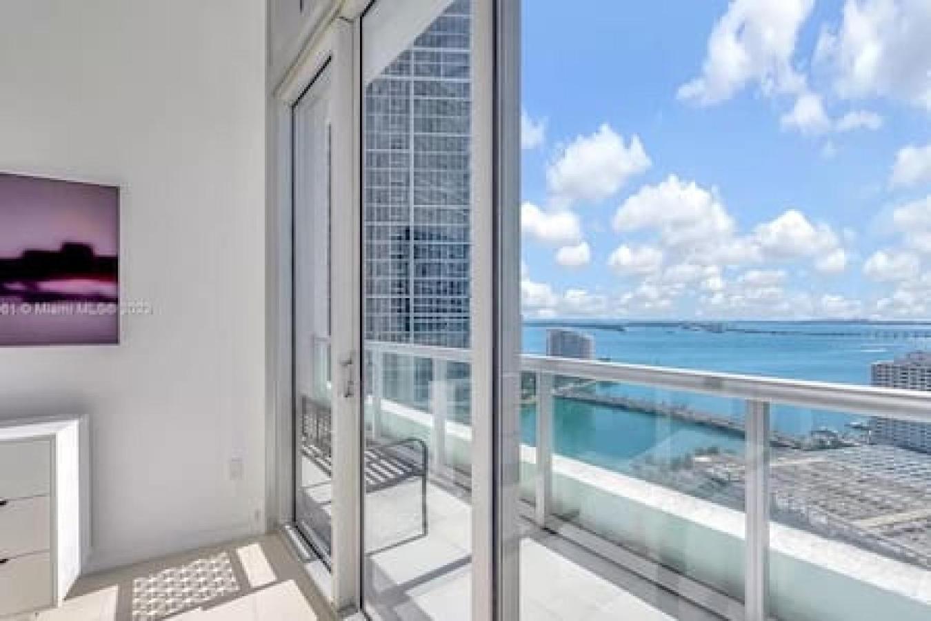 28th Floor Icon Brickell Penthouse With Views *