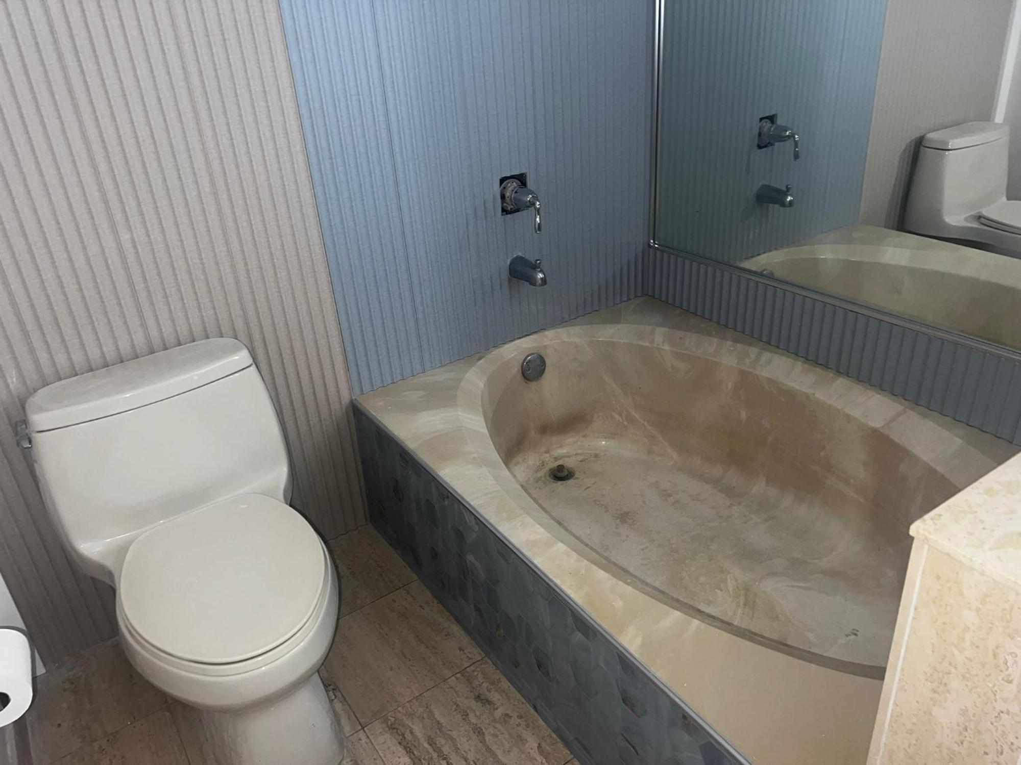 Penthouse 2 Stroy 2 Bedroom Water Views Apartment