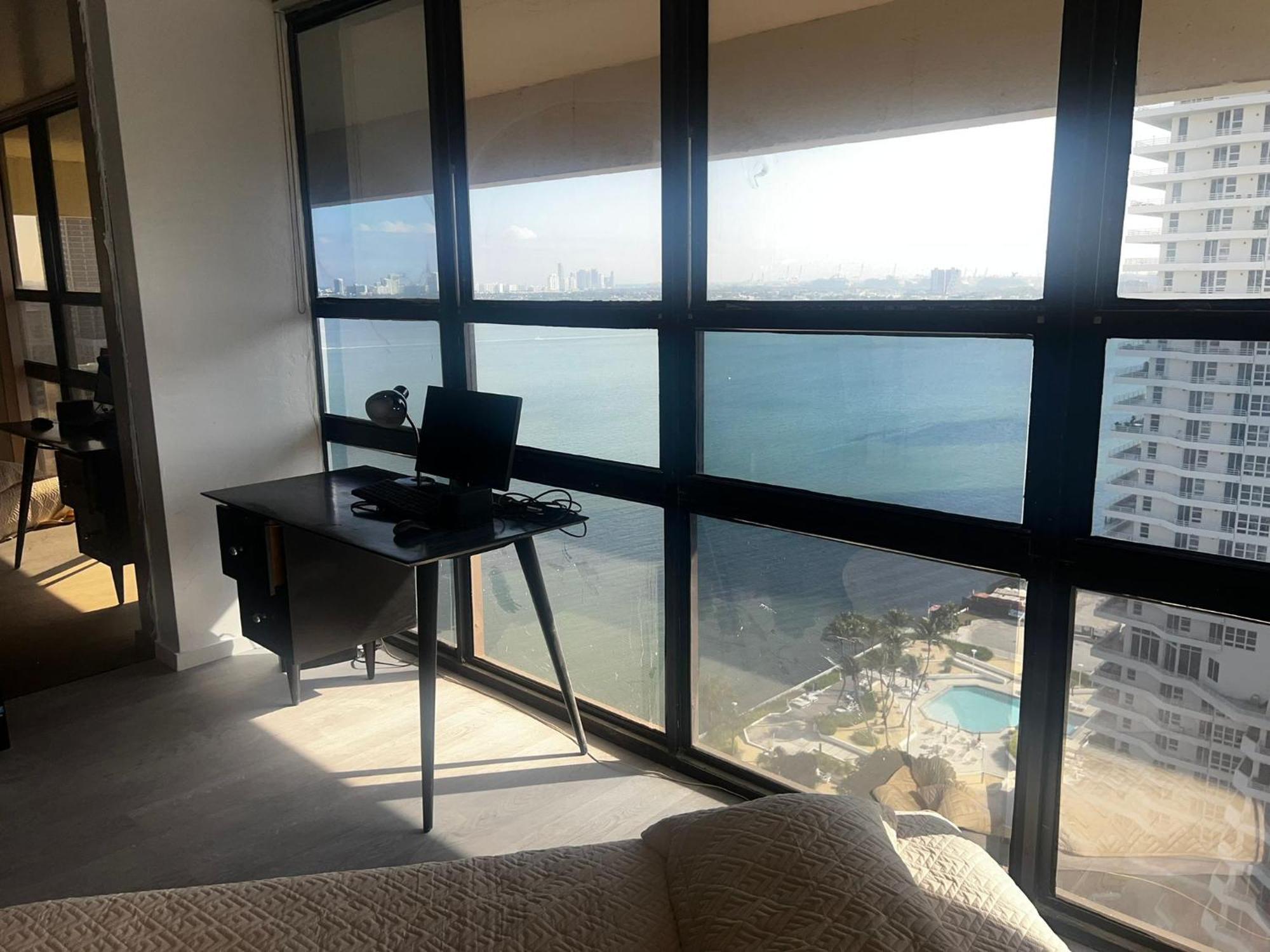 Apartment Penthouse 2 Stroy 2 Bedroom Water Views