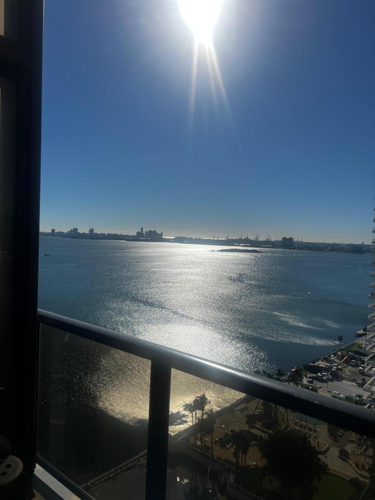 Penthouse 2 Stroy 2 Bedroom Water Views Apartment Miami