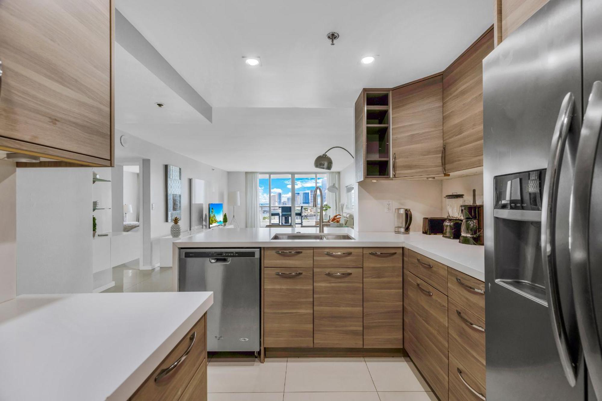 Ocean Utopia Apartment