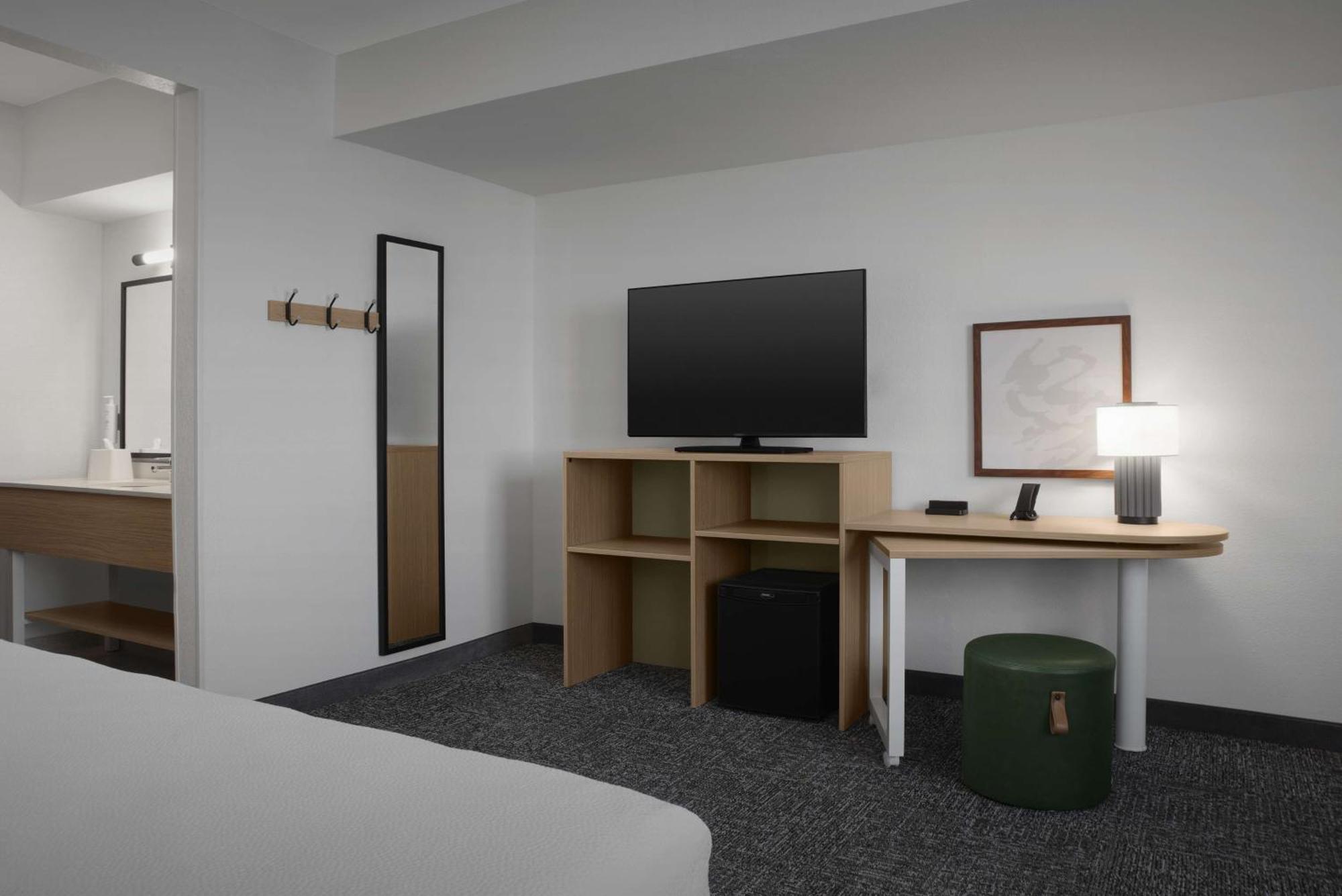 Hotel Spark By Hilton Doral Miami