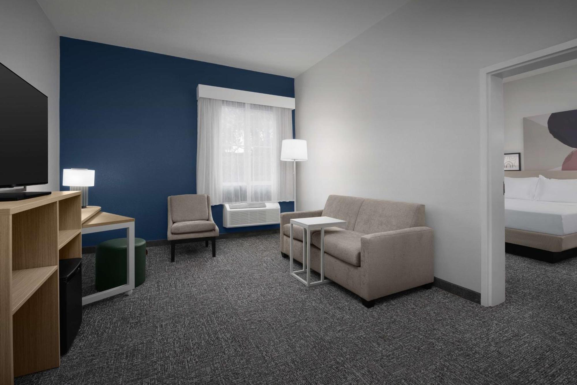 Hotel Spark By Hilton Doral Miami