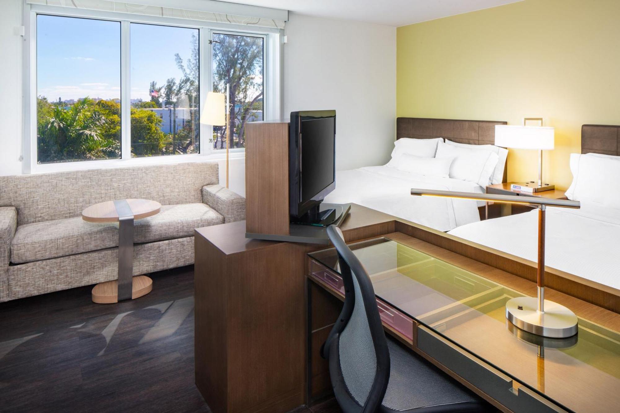 Hotel Element International Airport