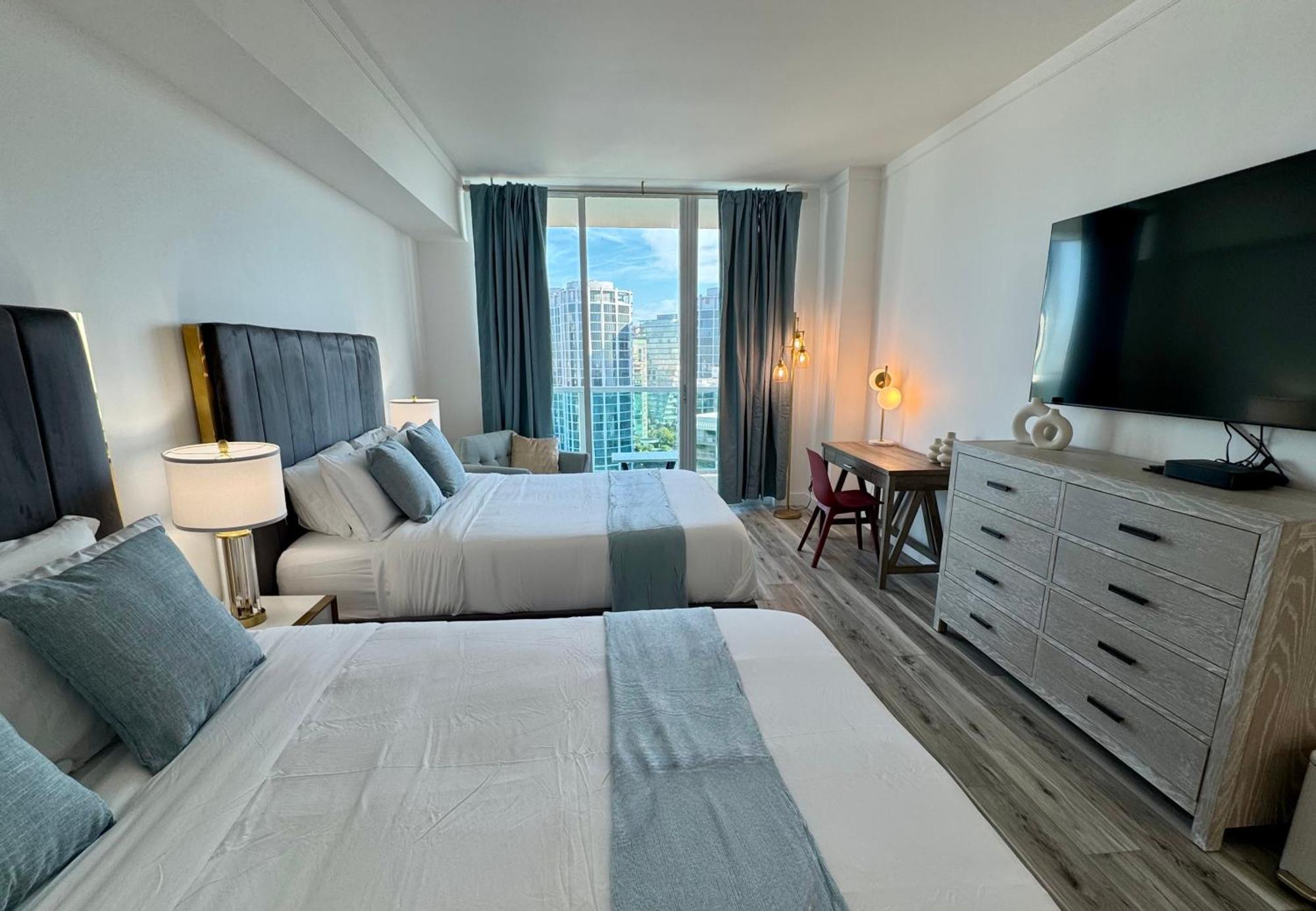 Balcony Ocean View ! Wifi - Pool - Gym - Parking Aparthotel Miami