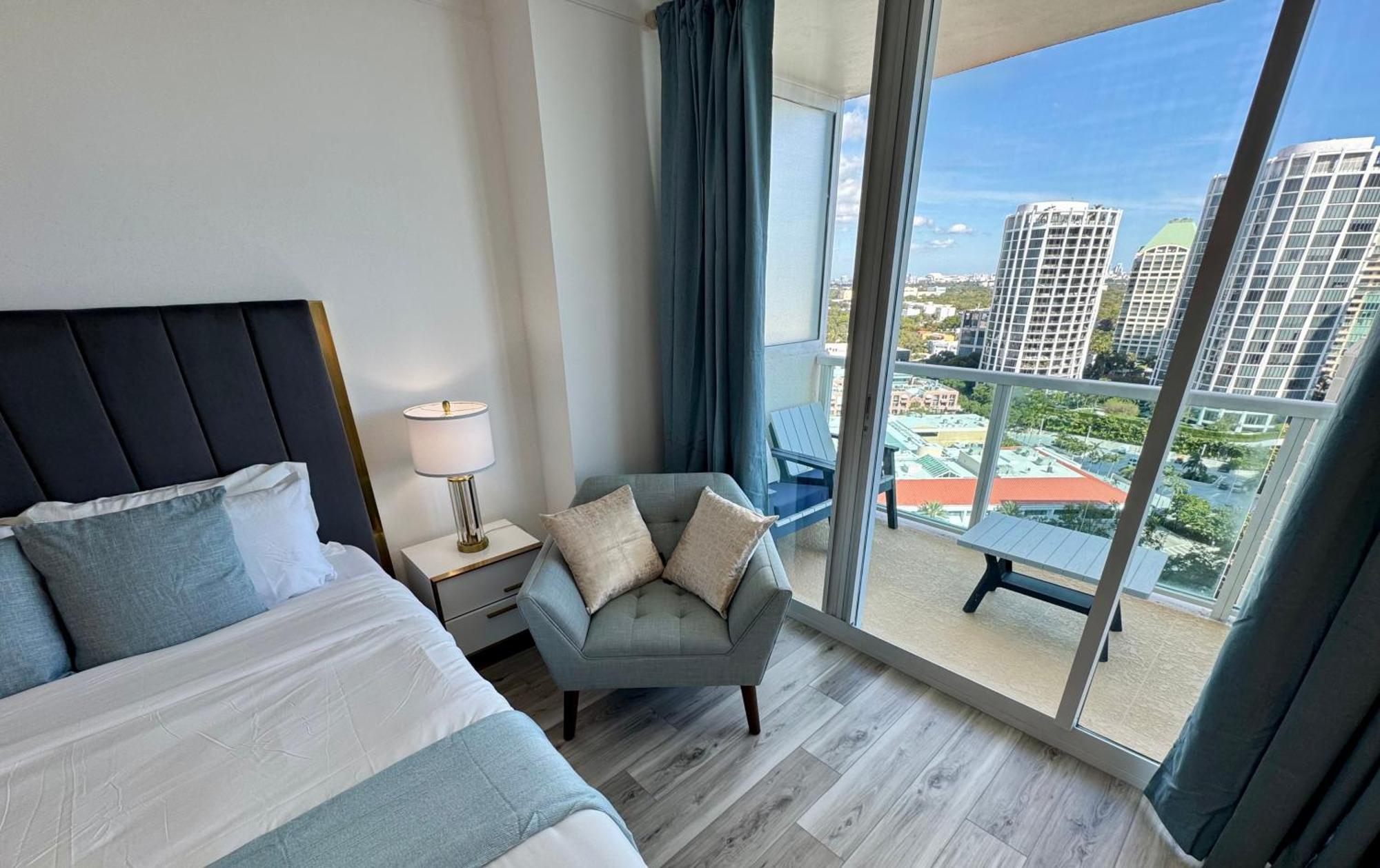 Aparthotel Balcony Ocean View ! Wifi - Pool - Gym - Parking *