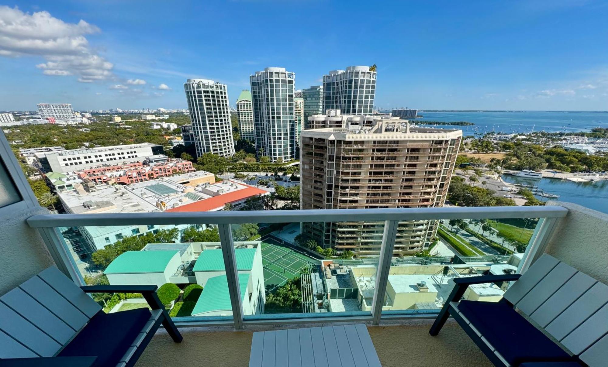 Aparthotel Balcony Ocean View ! Wifi - Pool - Gym - Parking Miami
