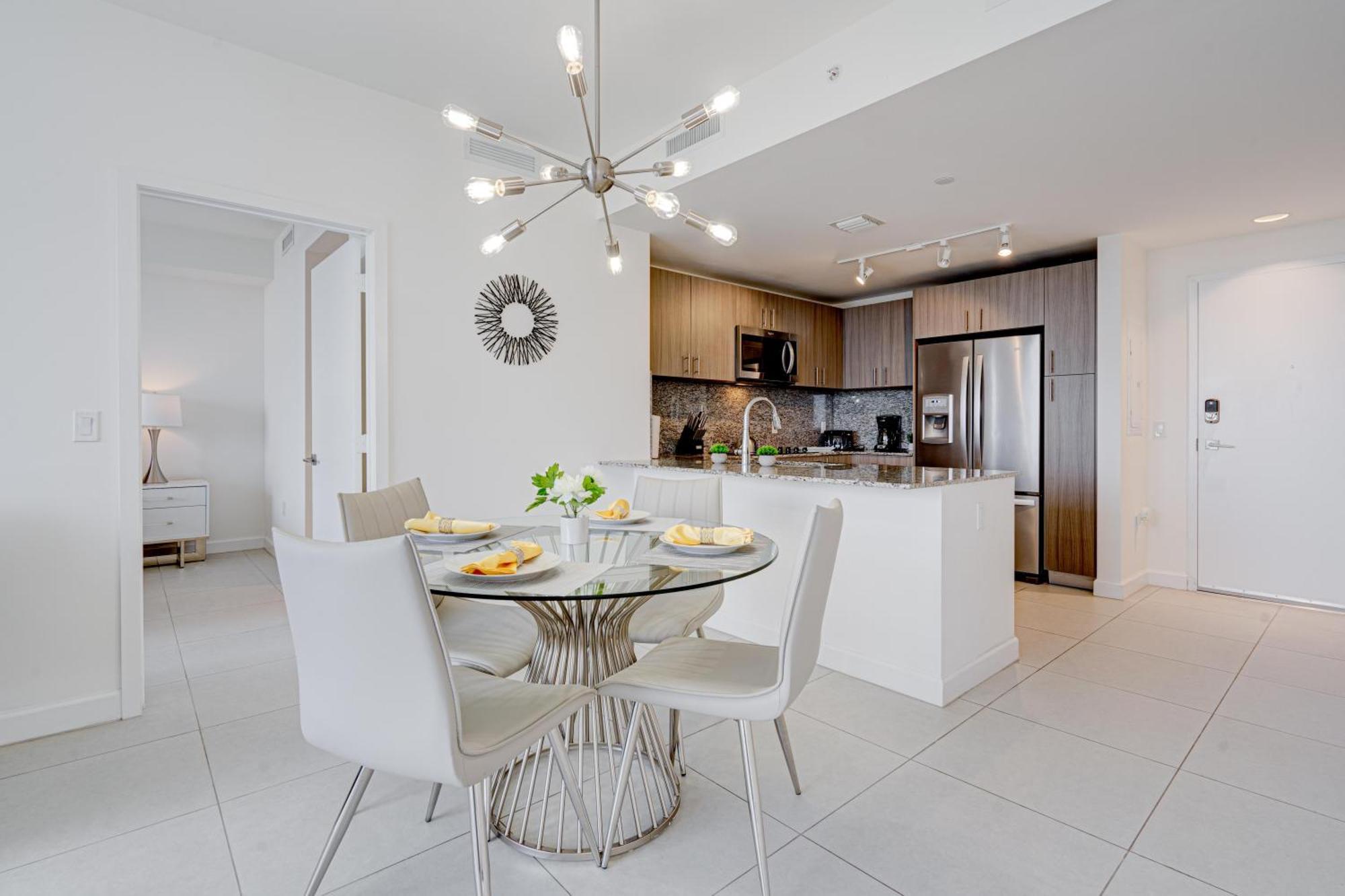 805mm Downtown Doral 2 Bedrooms & 2 Bathrooms Apartamento *