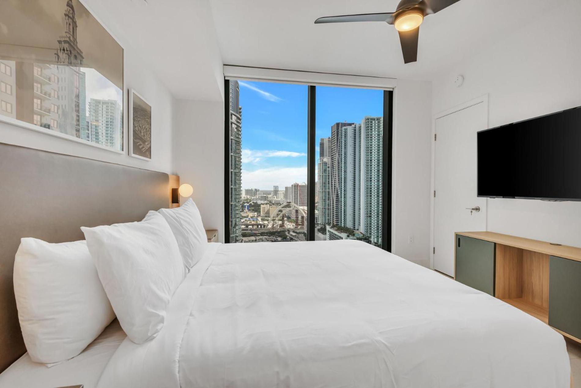 Modern 1br With Breathtaking Views Heart Of Downtown Apartamento *