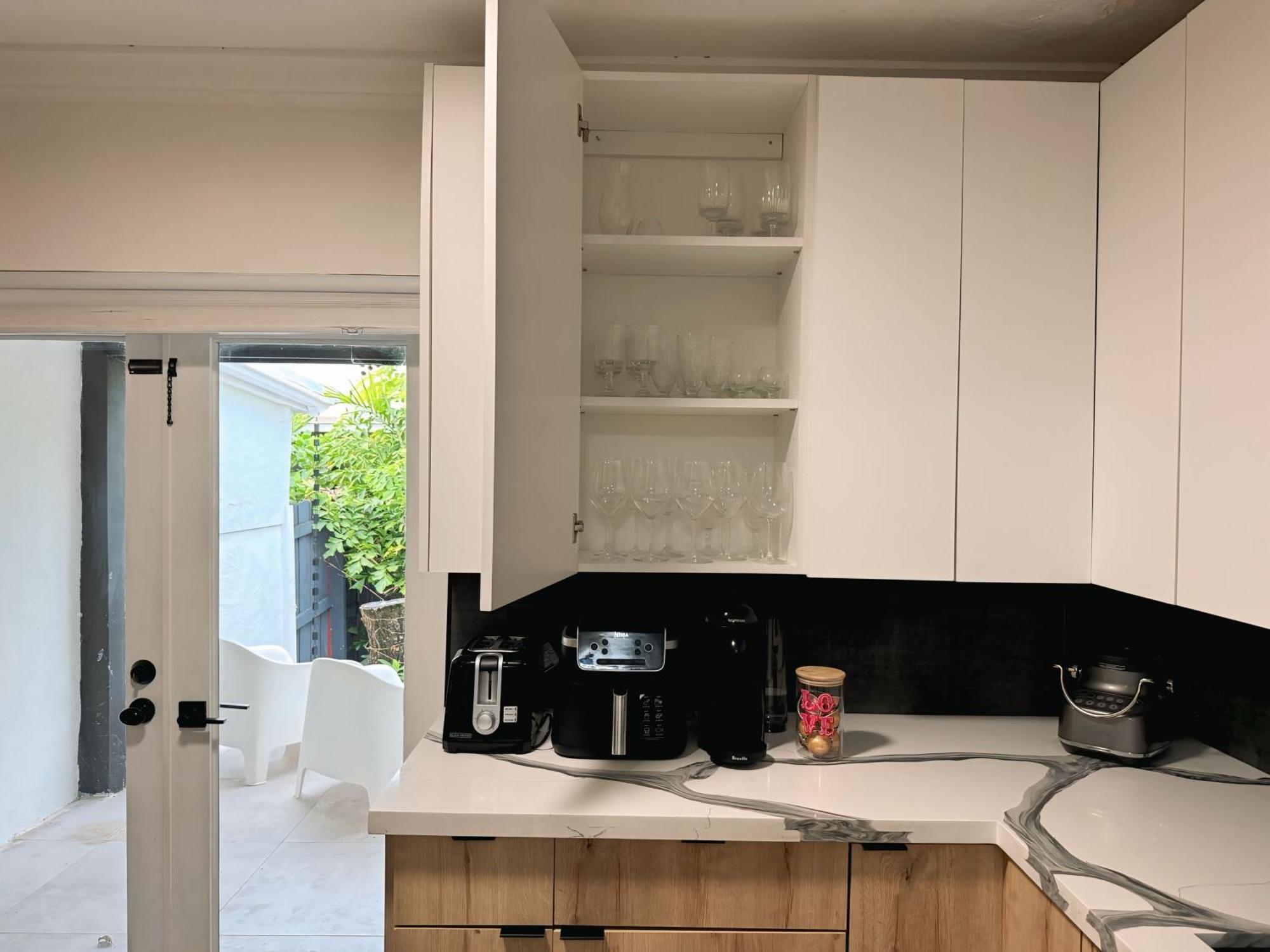 Holiday home Amazing 3-bedroom Modern In Coral Gables Area Miami