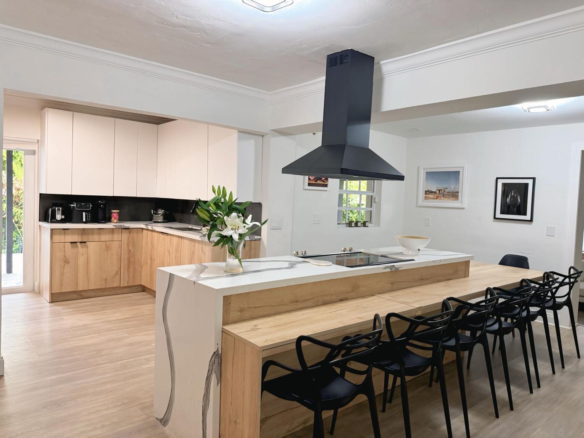 Amazing 3-bedroom Modern In Coral Gables Area