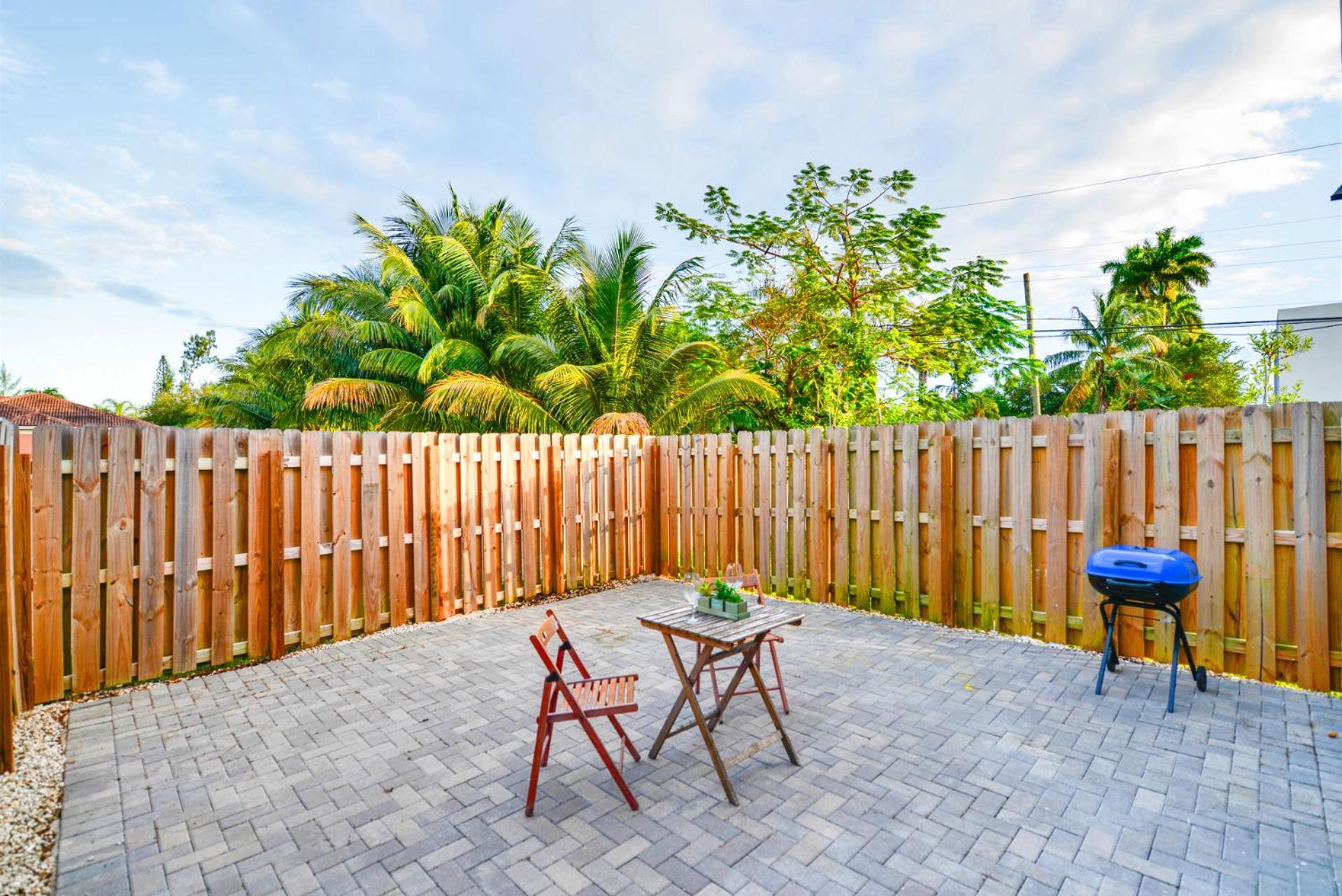 Apartment If Are Looking For Spacious Townhouse Is For