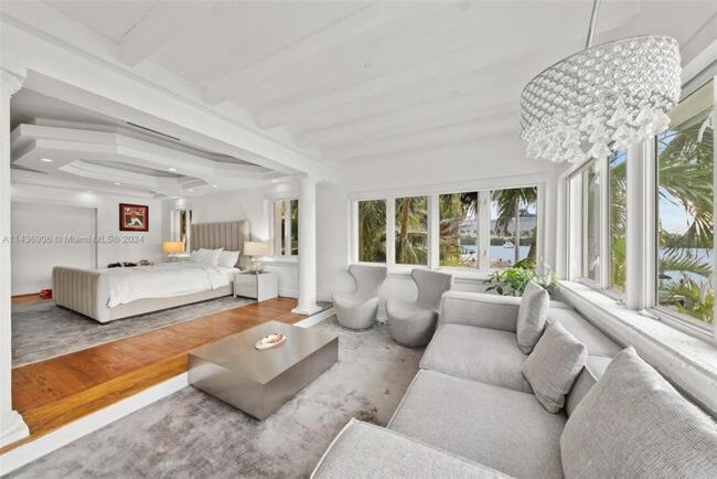 Waterfront Paradise 4 Bd Breeze With Pool *