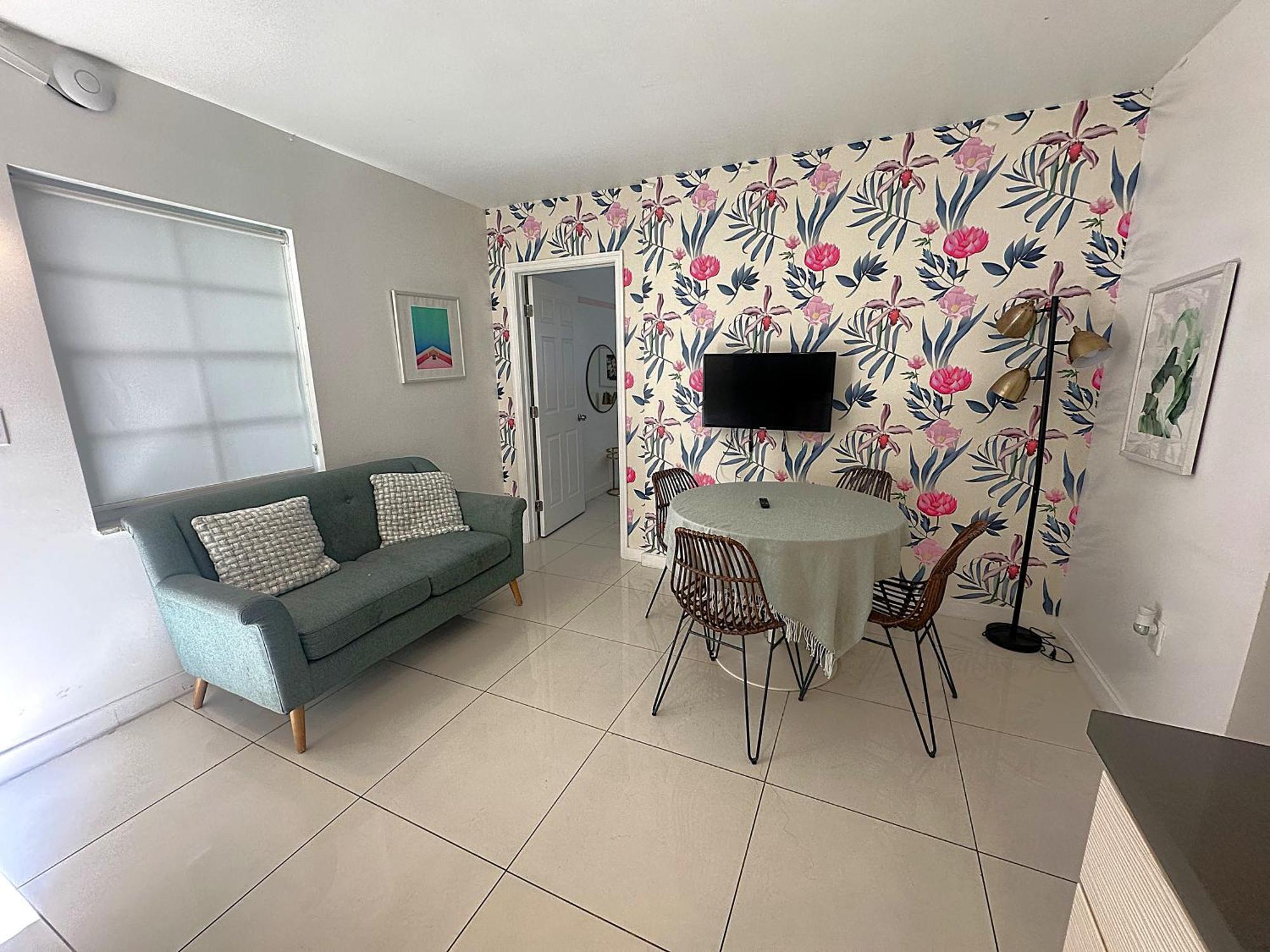 Hotel River By Renzzi Miami