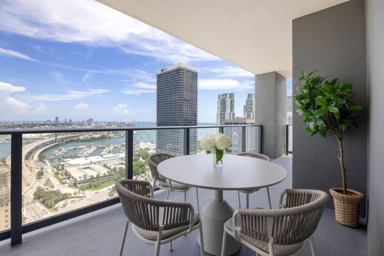 2916 Heart Of Downtown Pool Gym Working Apartamento Miami