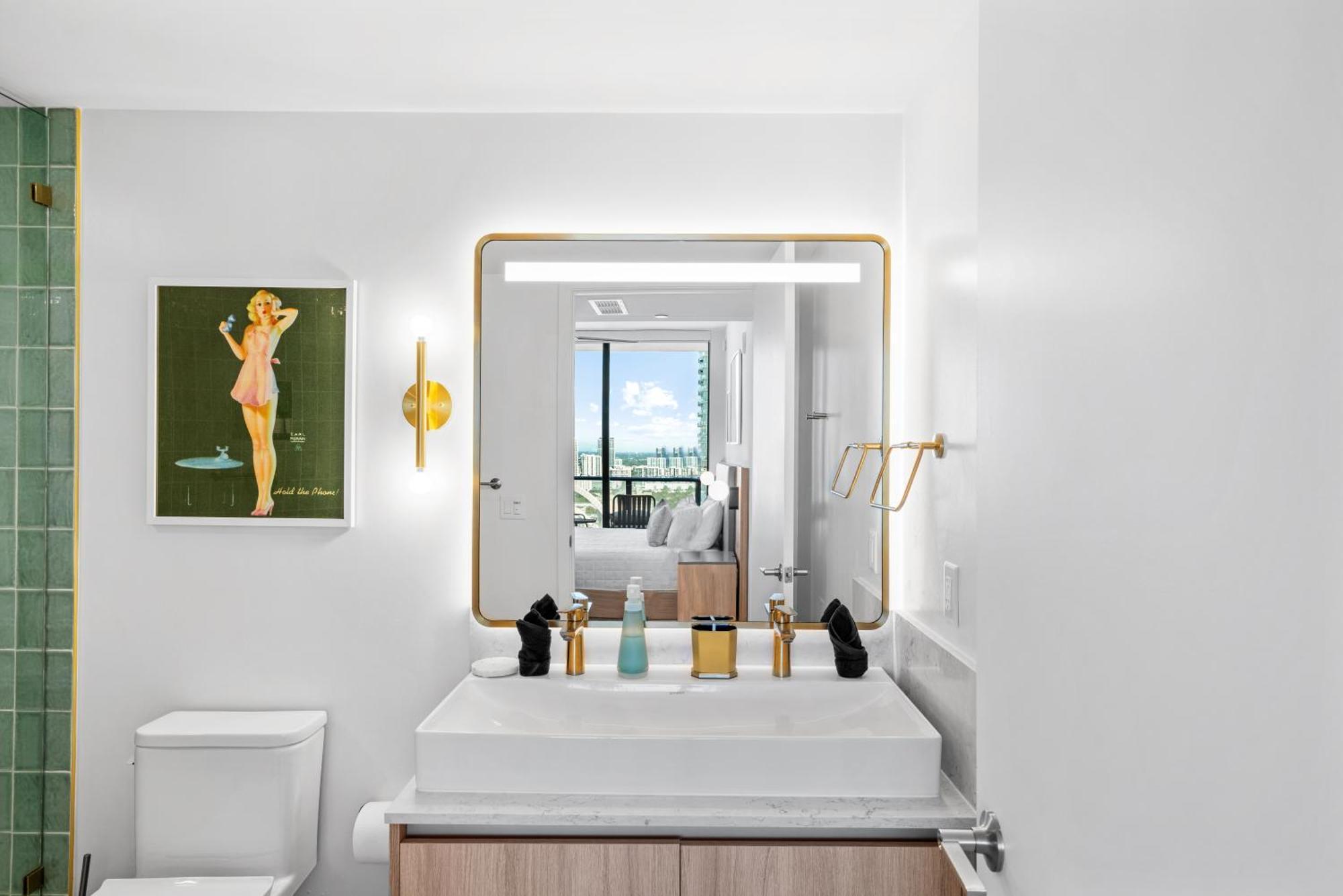 Apartamento Luxury 2-bdrm In The Heart Of Downtown *