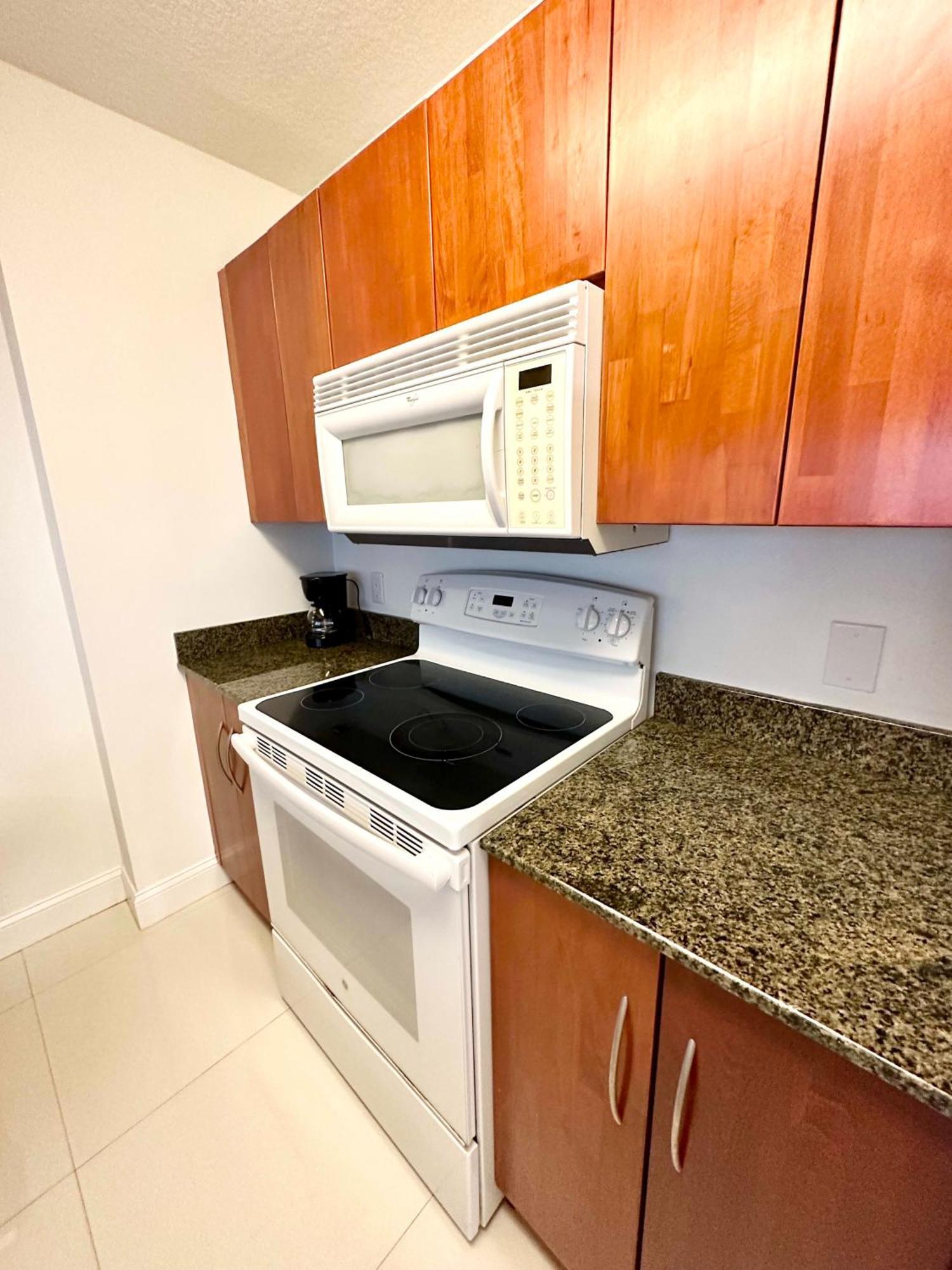 Apartamento 36th Floor Brickell Bay View 1br 2 Queens And Sofa Bed *