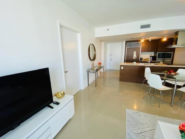 Icon Brickell Water And Views * Miami