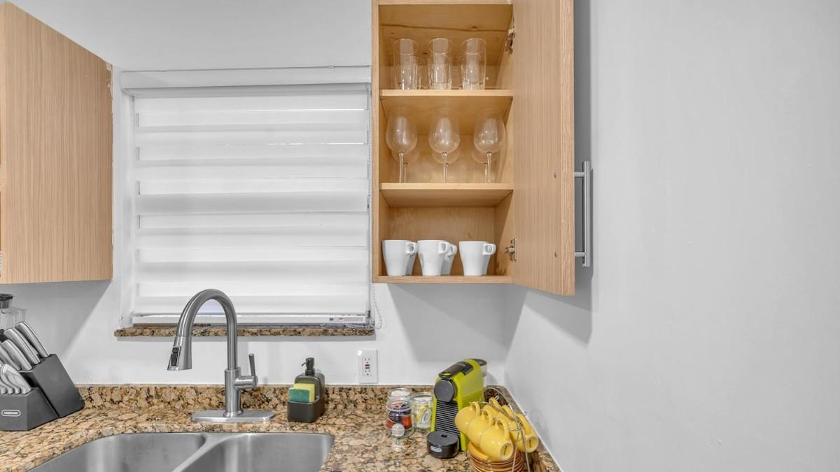 Apartment Designer Unit 2 *