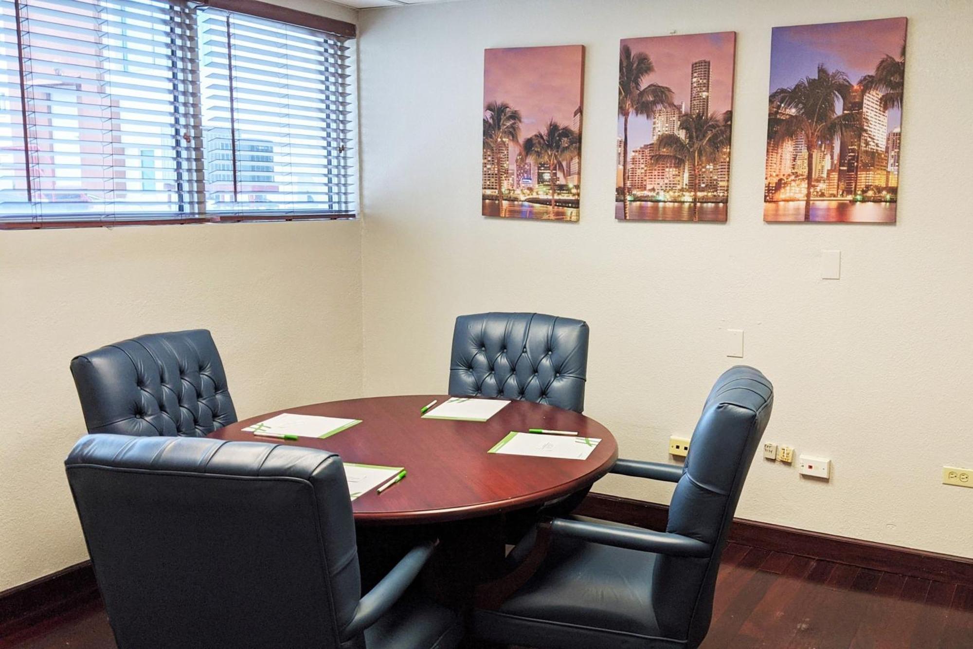Port Of Miami-downtown By Ihg Hotel 3*