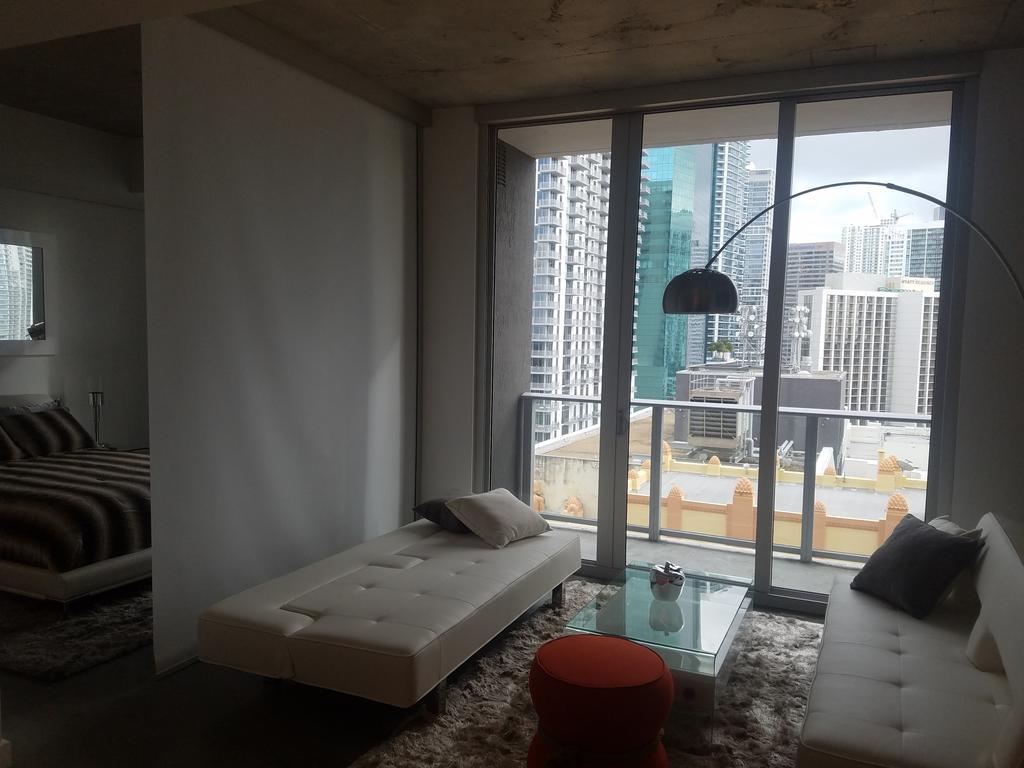 Downtown Deluxe Miami