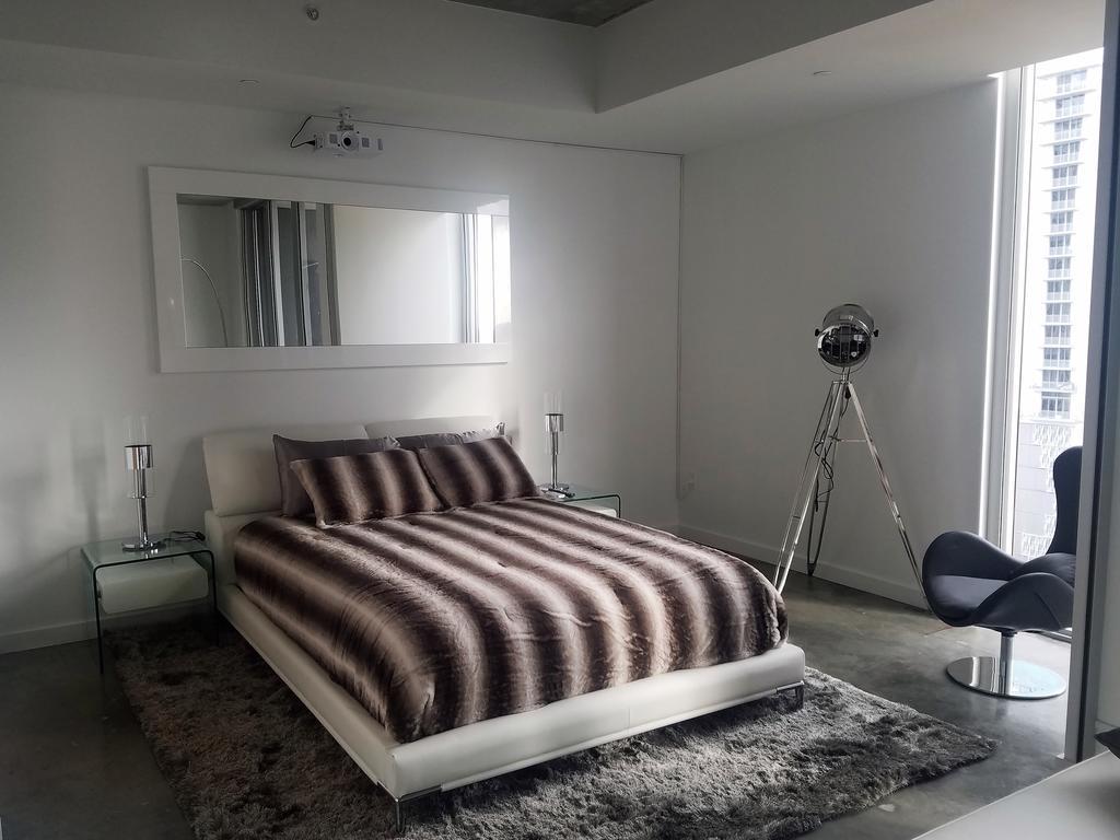 Downtown Deluxe Apartment Miami