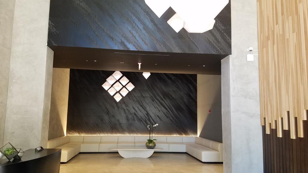 Downtown Deluxe Apartment