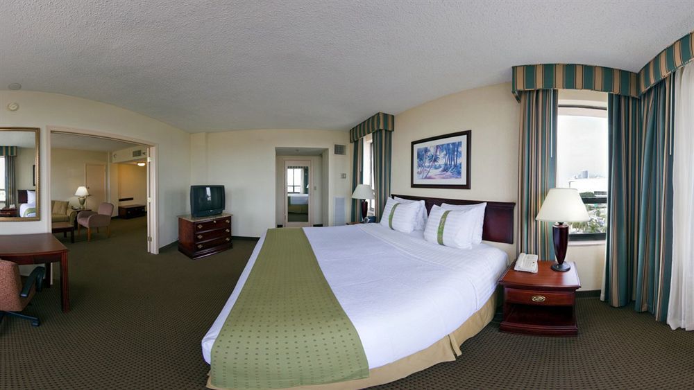 Port Of Miami-downtown By Ihg Hotel 3*