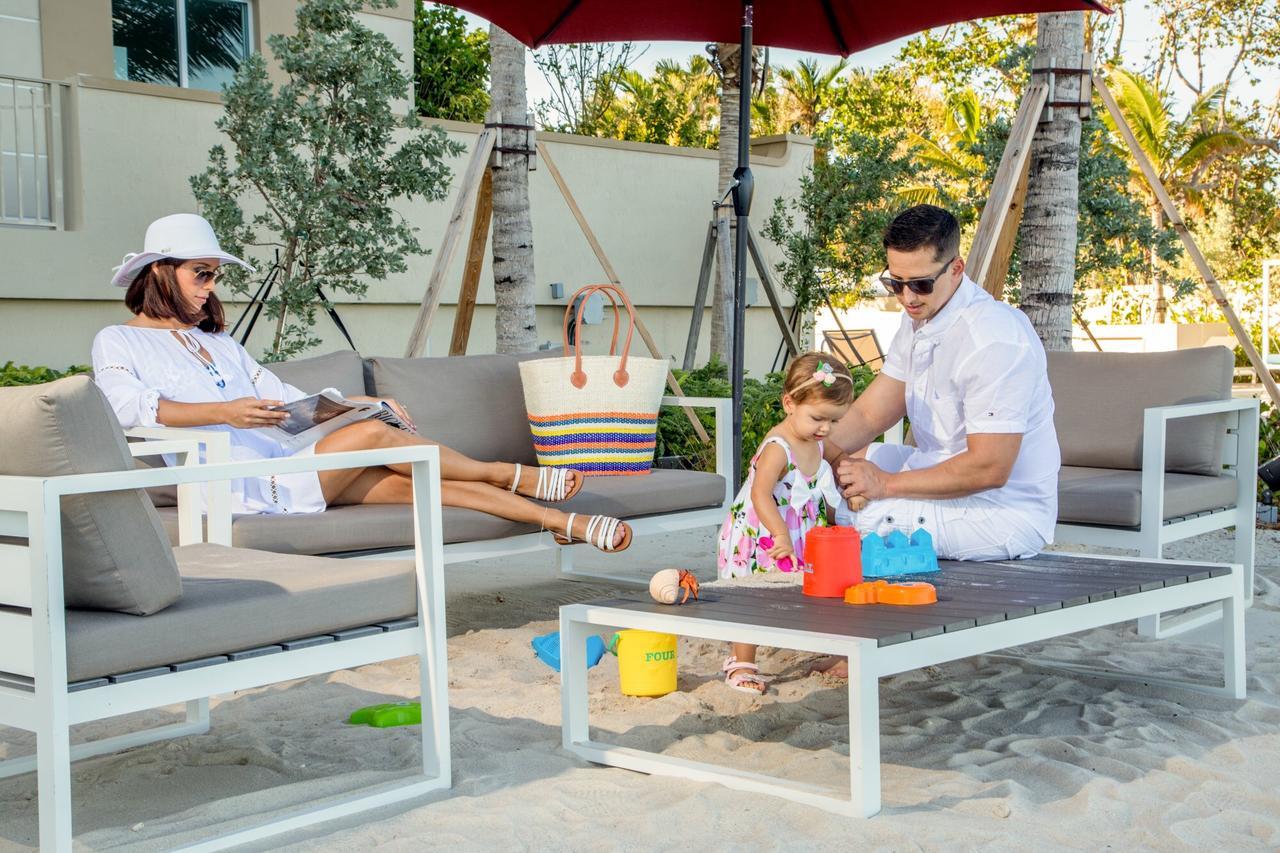Mare Azur Design District Luxury Miami