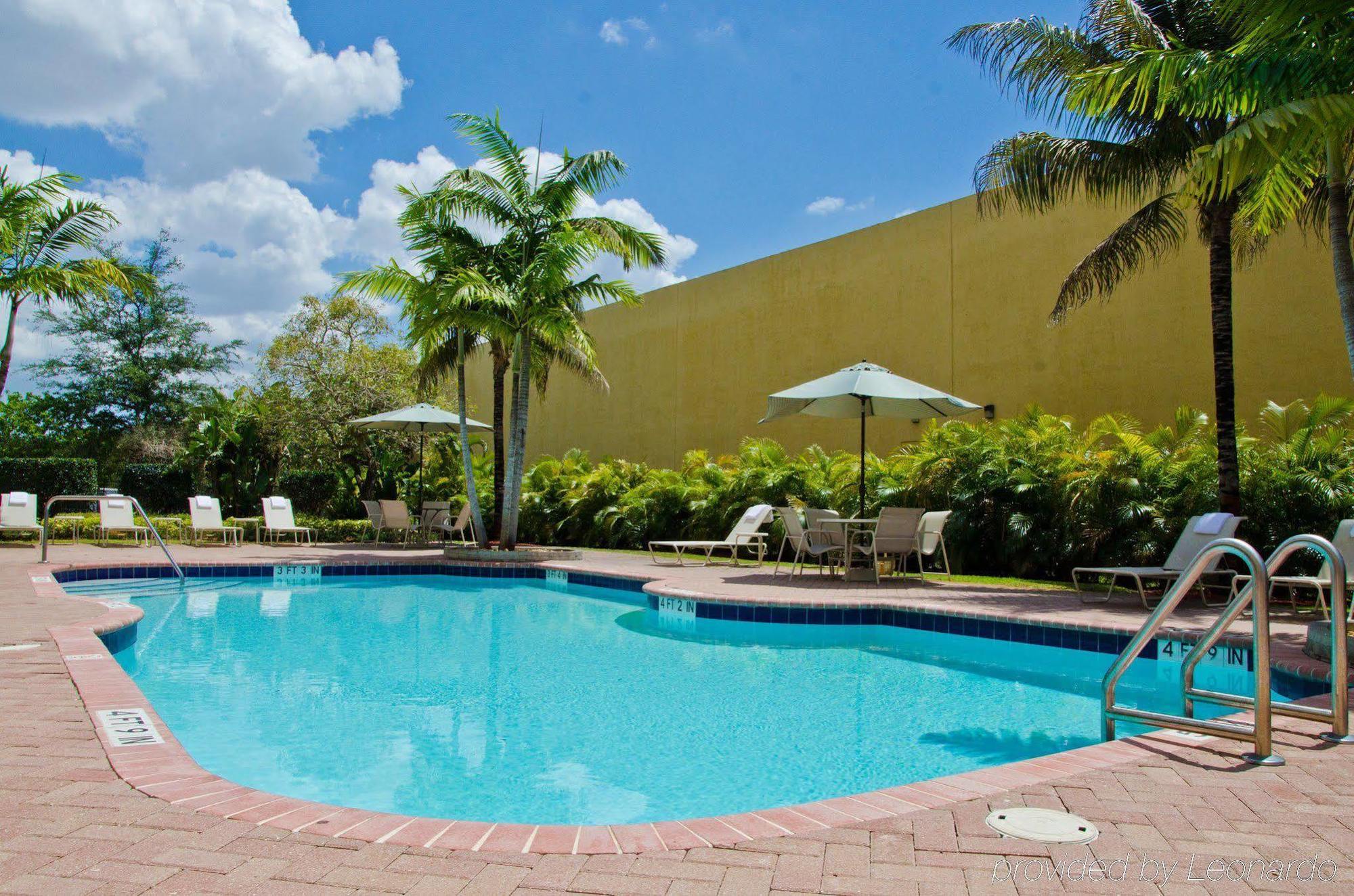 Western Miami-doral/dolphin Mall Miami