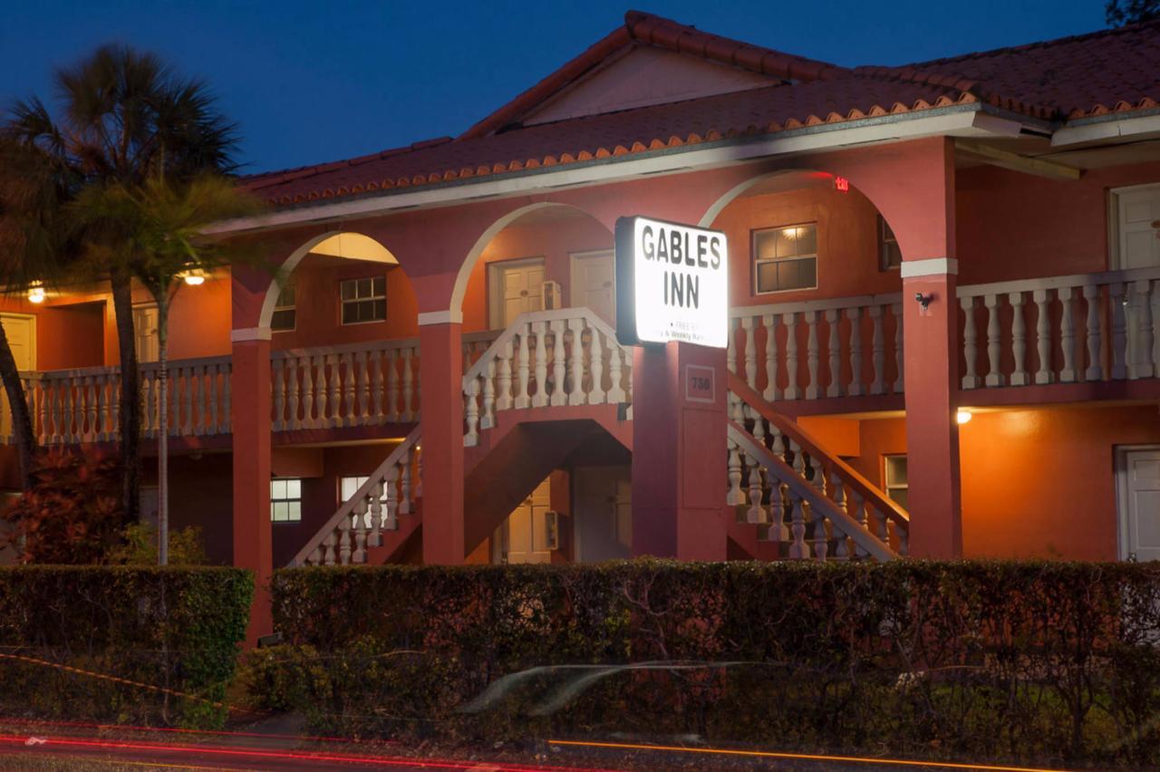 Motel Gables 2*