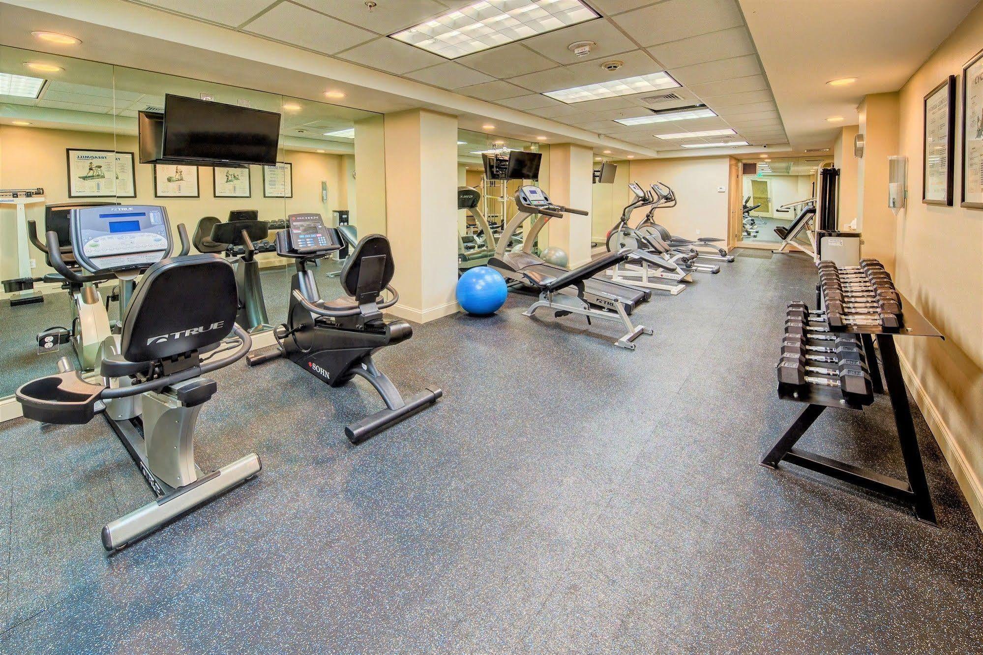Hotel Port Of Miami-downtown By Ihg 3*