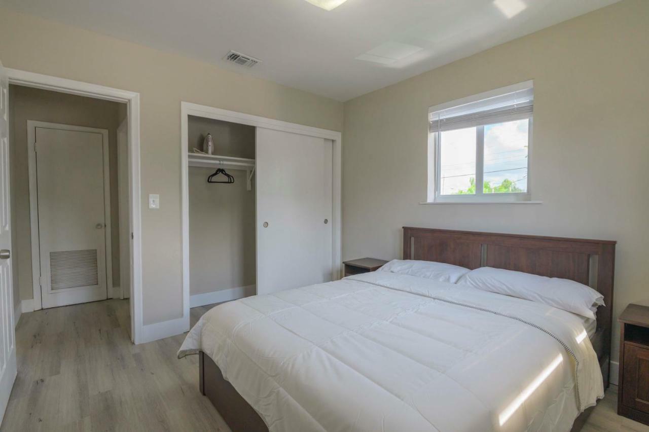 Contemporary 2br In Midtown-wynwood Apartment *