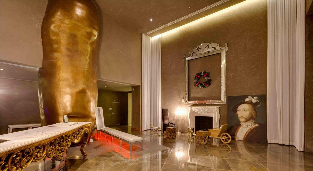 Icon Tower 5* Apartment