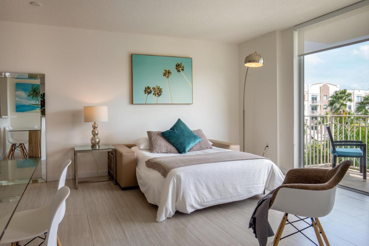 Mare Azur Design District Luxury