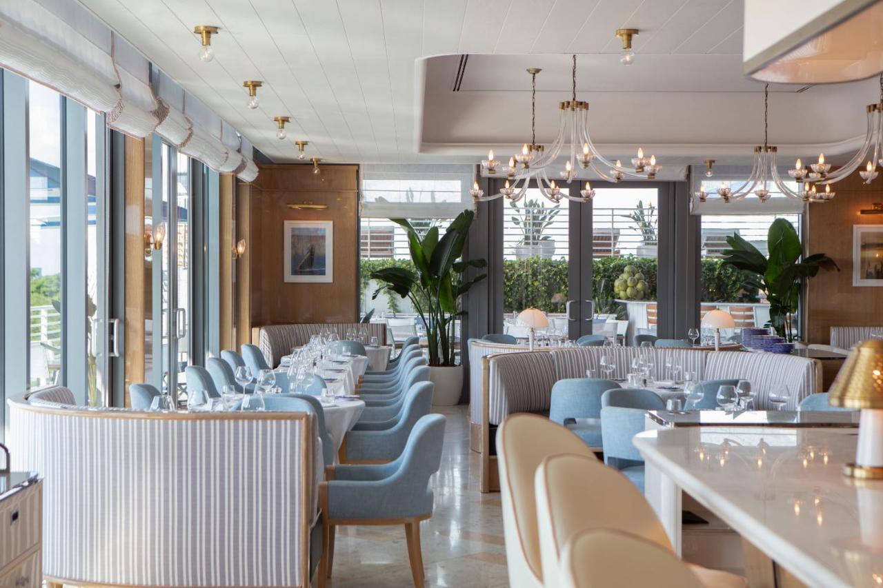 Mr. C - Coconut Grove Hotel 5*