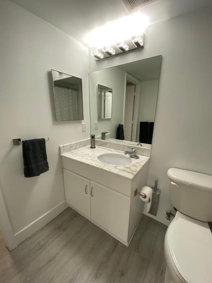 Chic And Modern, Brickell / + Free Parking Apartment