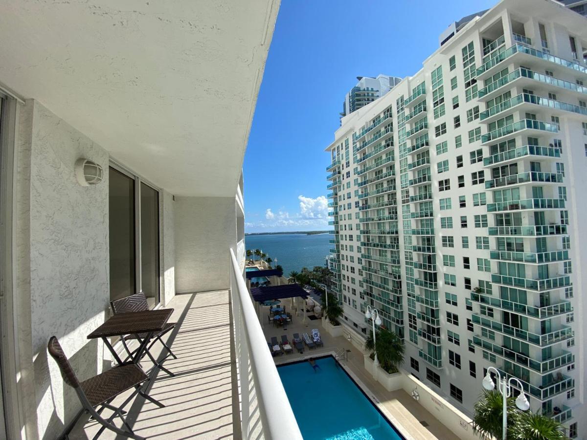 Chic And Modern, Brickell / + Free Parking Apartment *
