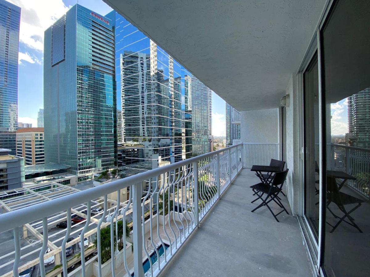 Apartment Chic And Modern, Brickell / + Free Parking *