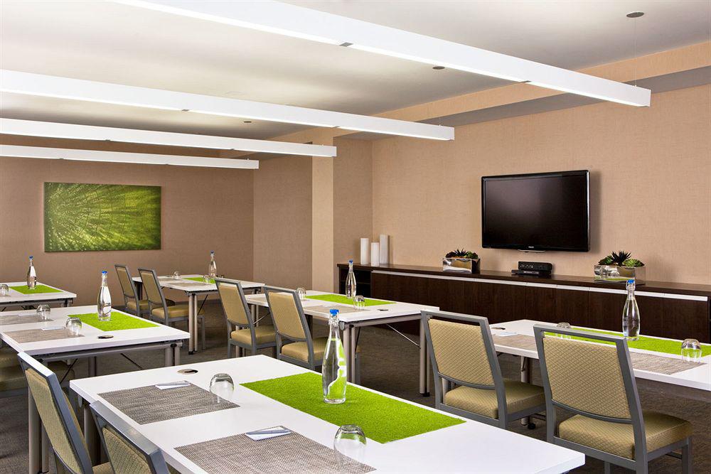 Element International Airport 3* Miami
